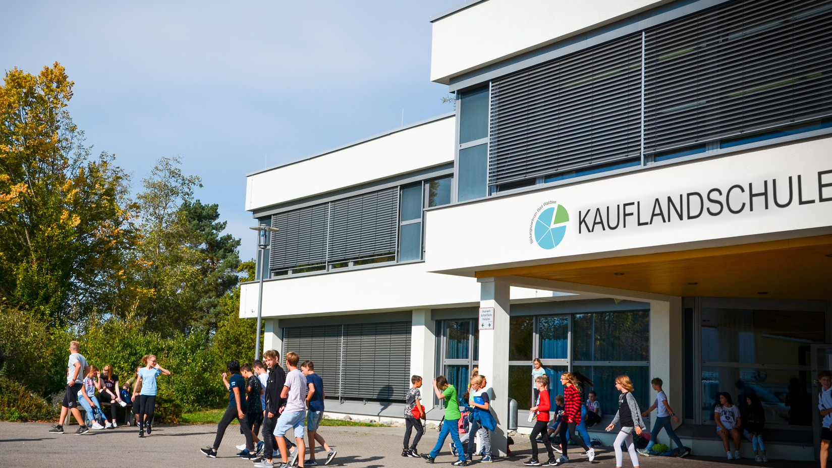 Erste Realschulen benennen sich in Kauflandschulen um